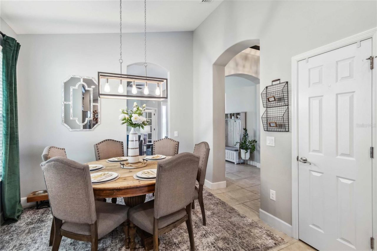 6161 Anise Drive, Sarasota, FL 34238 Photo
