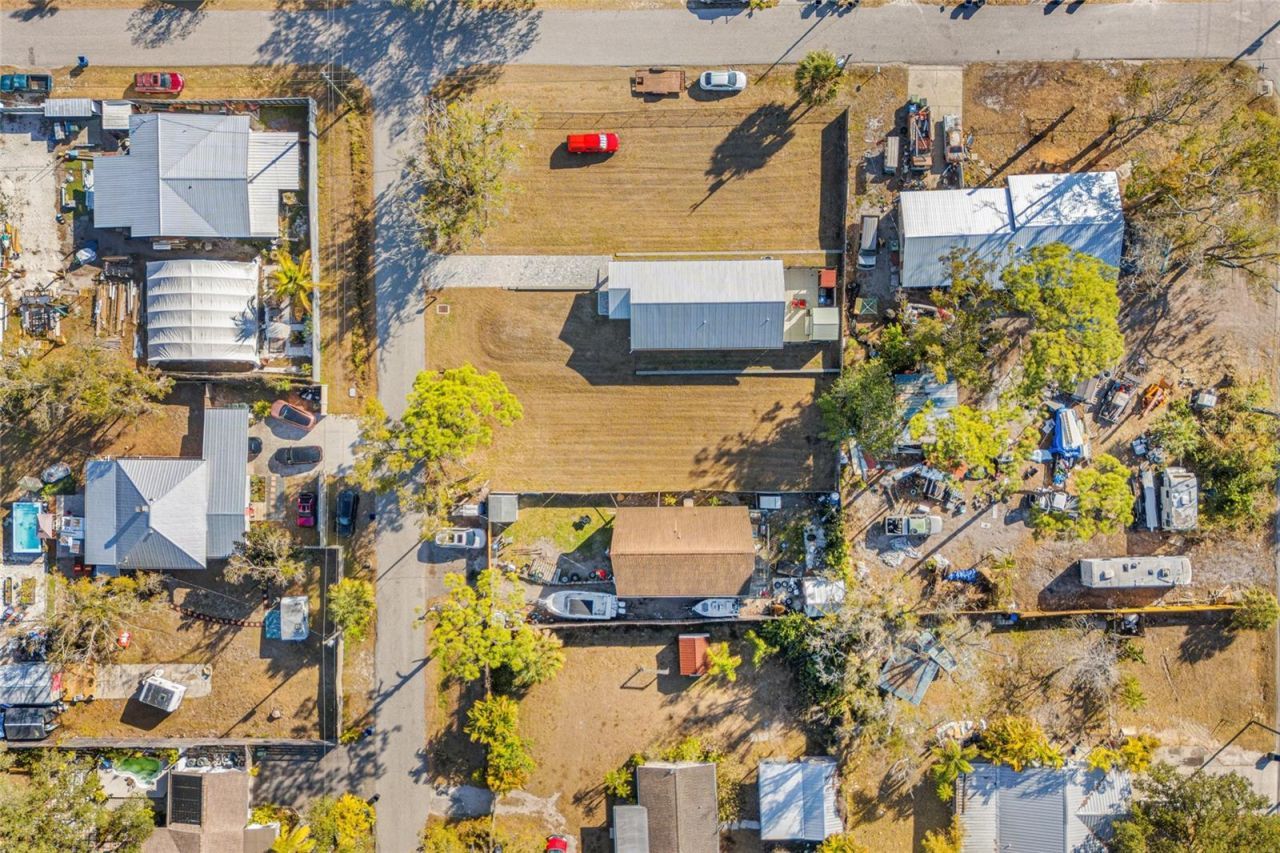 Hand Avenue, Sarasota, FL 34232 Photo