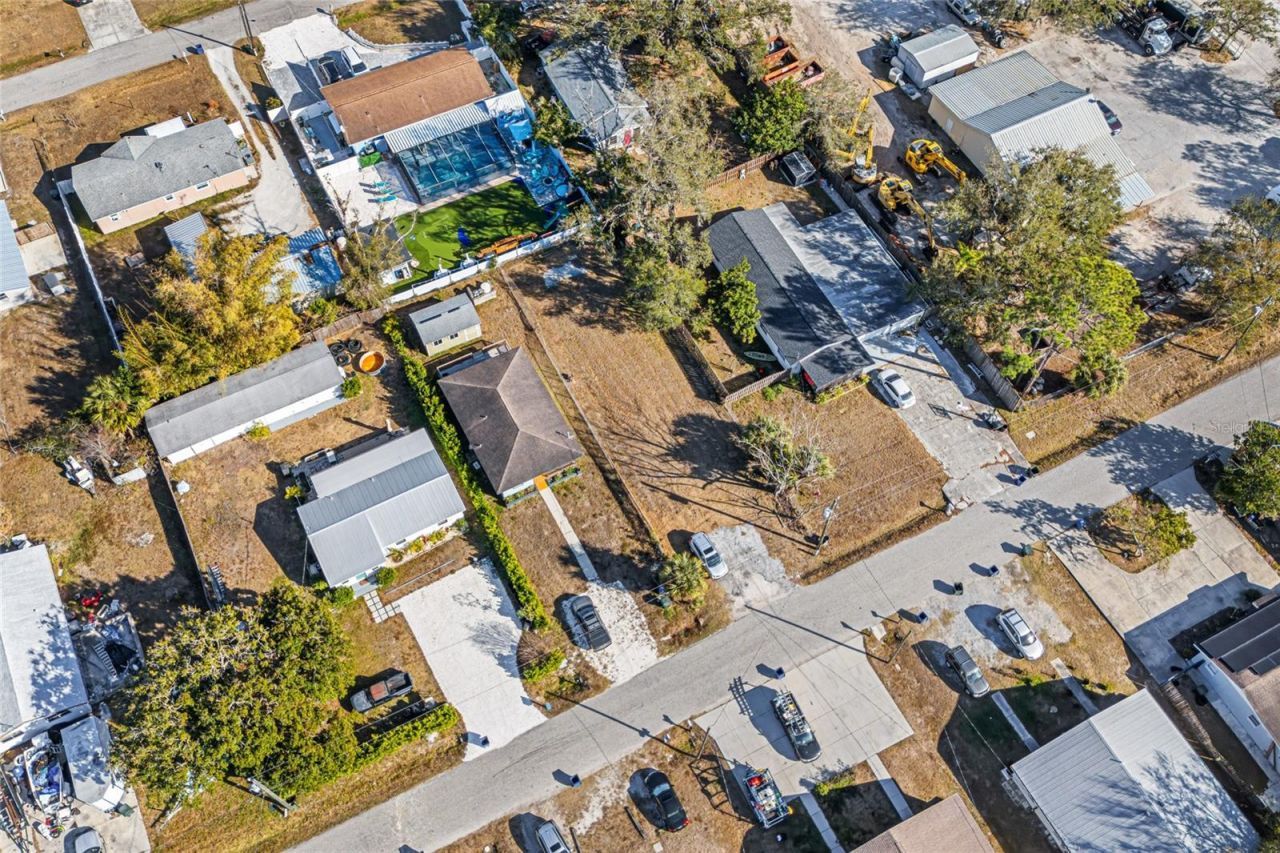 Hand Avenue, Sarasota, FL 34232 Photo