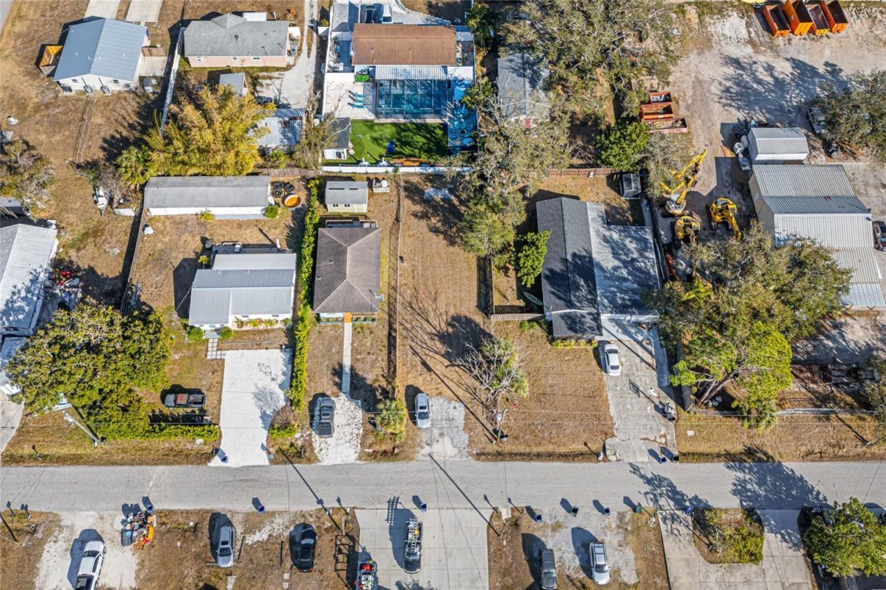 Hand Avenue, Sarasota, FL 34232 Photo