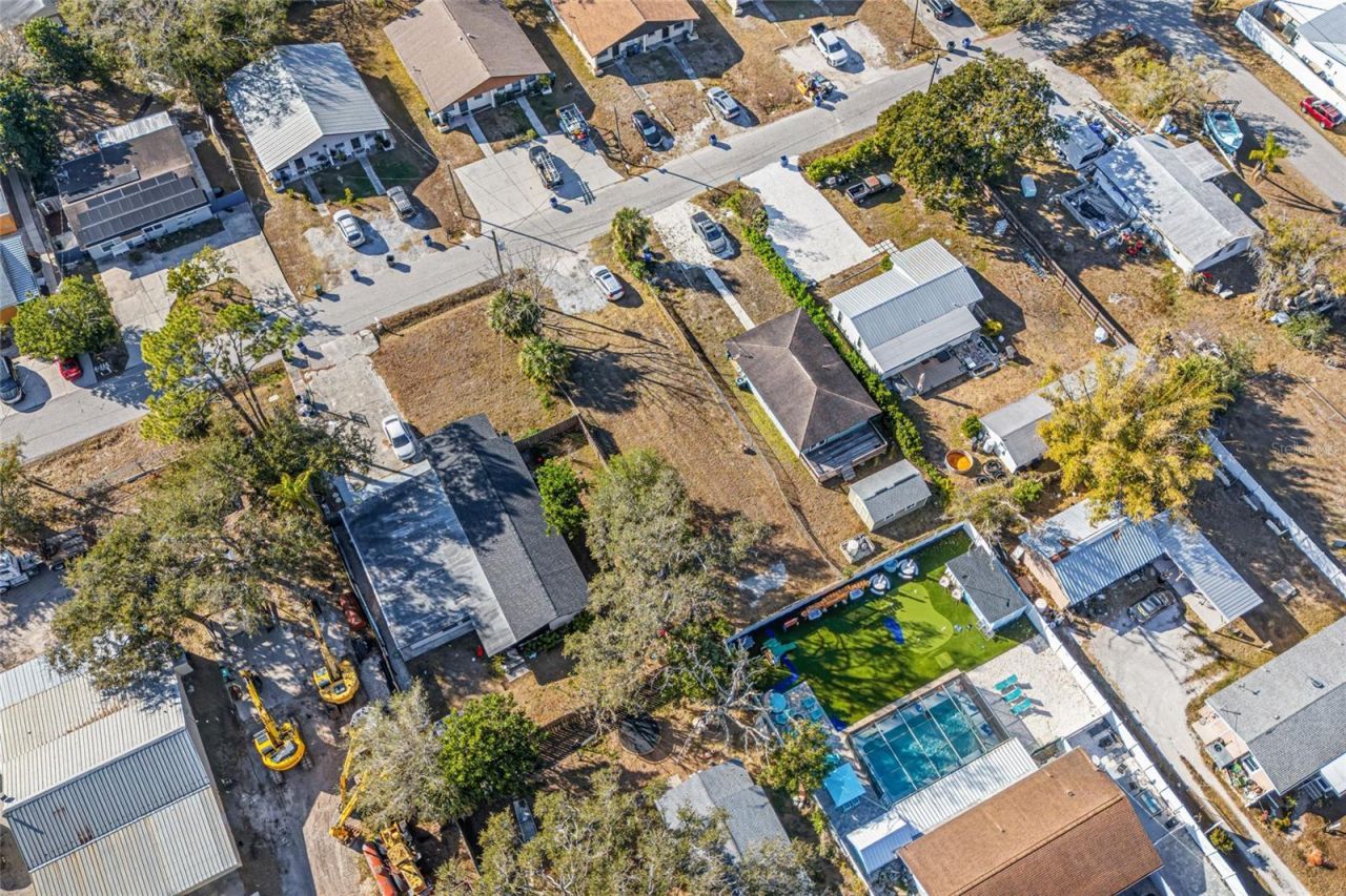 Hand Avenue, Sarasota, FL 34232 Photo
