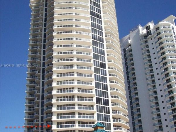 18671 Collins Ave , Unit 601, Sunny Isles Beach, FL 33160