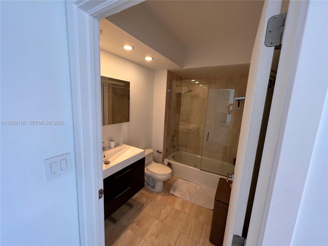 18671 Collins Ave , Unit 601, Sunny Isles Beach, FL 33160 Photo