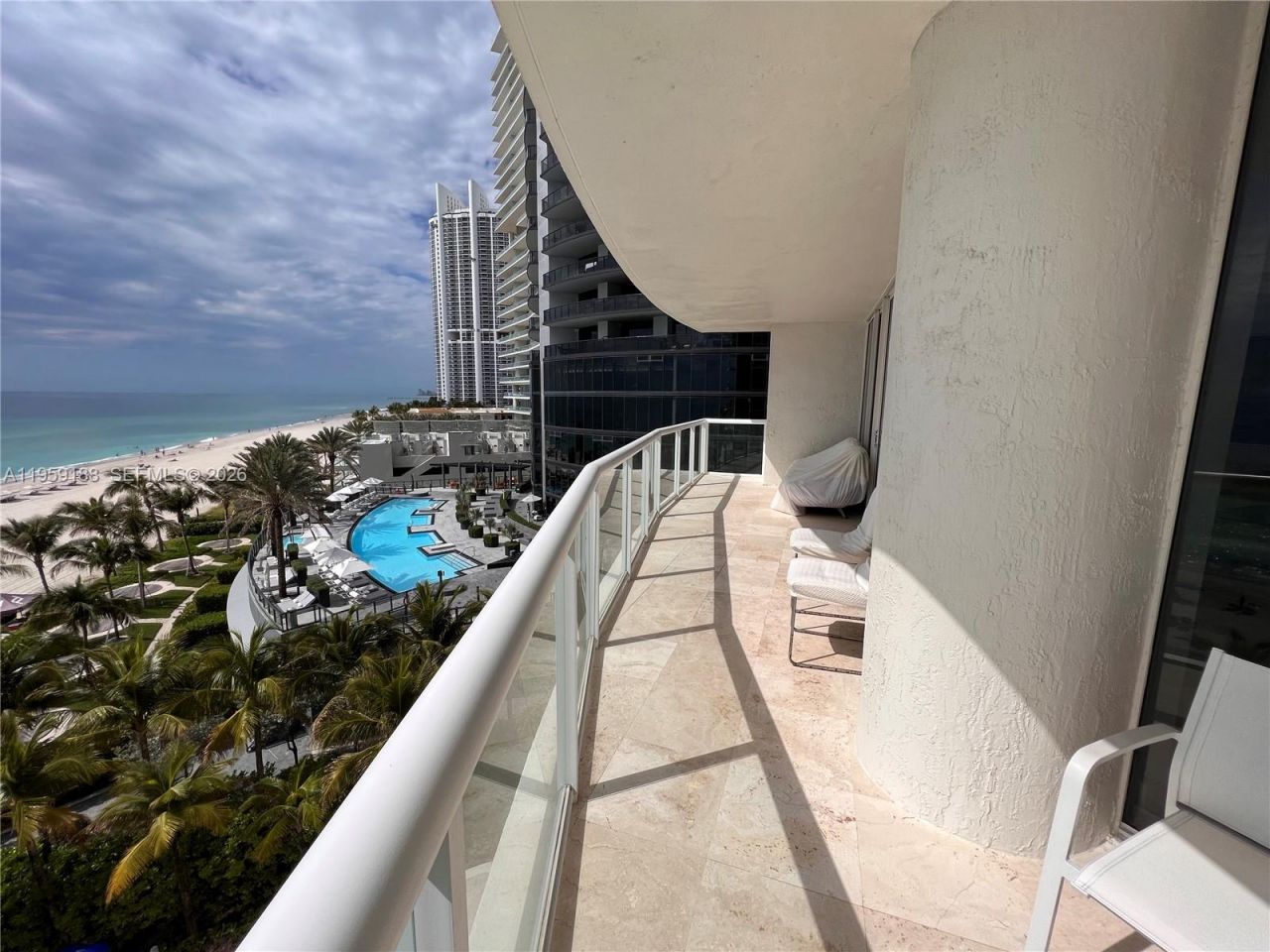 18671 Collins Ave , Unit 601, Sunny Isles Beach, FL 33160 Photo