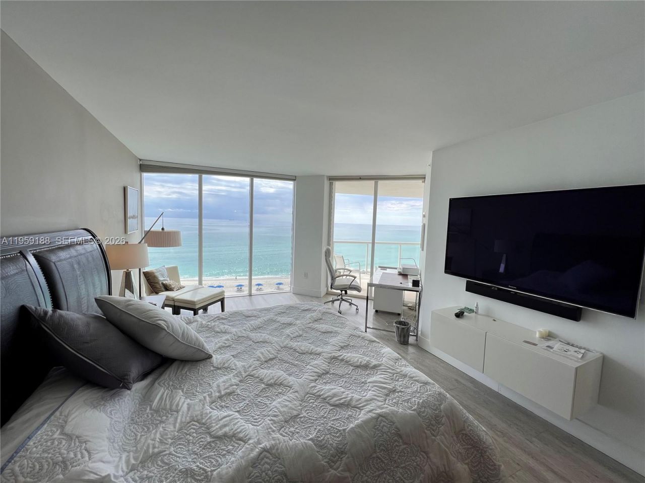 18671 Collins Ave , Unit 601, Sunny Isles Beach, FL 33160 Photo