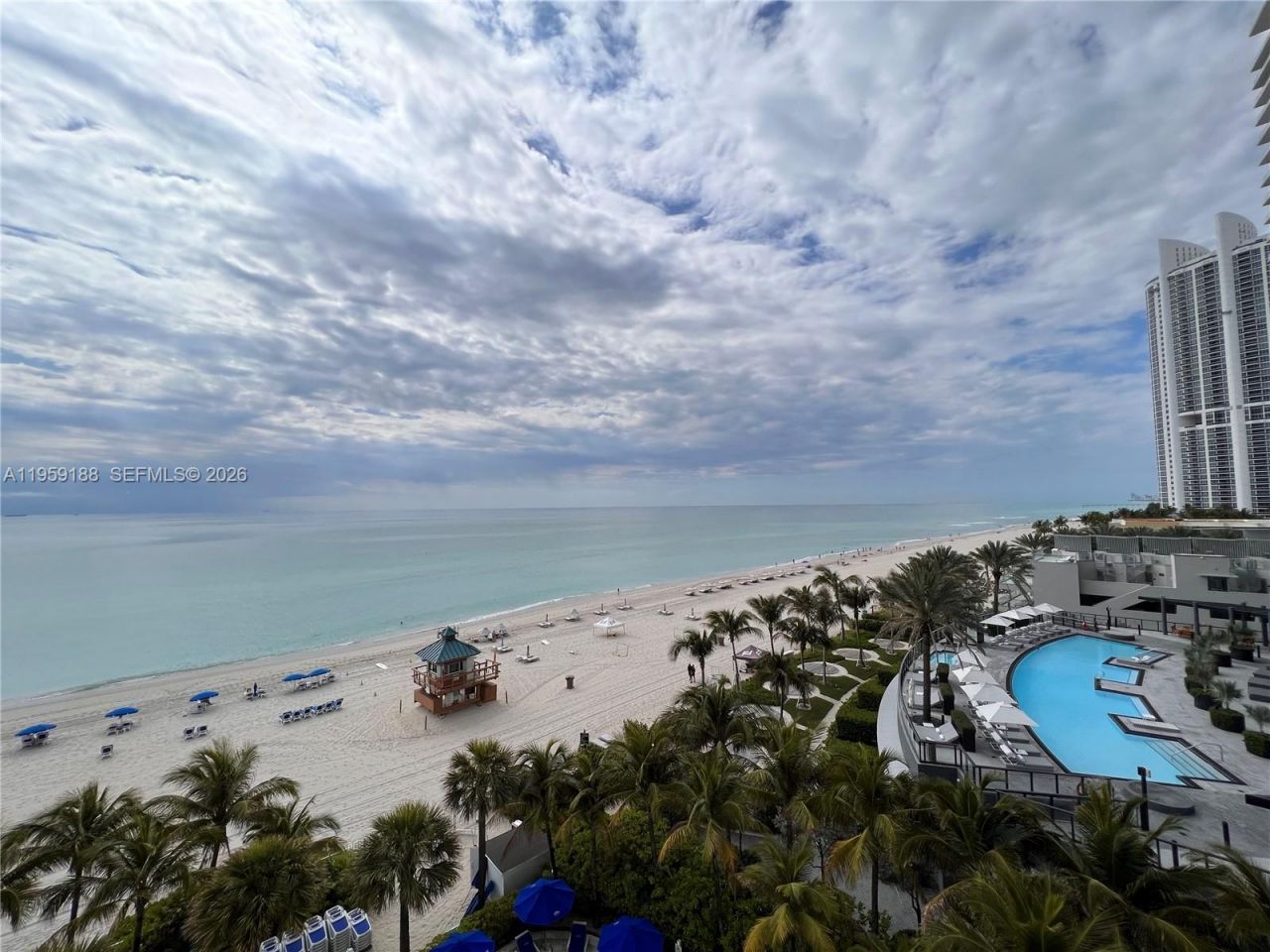 18671 Collins Ave , Unit 601, Sunny Isles Beach, FL 33160 Photo
