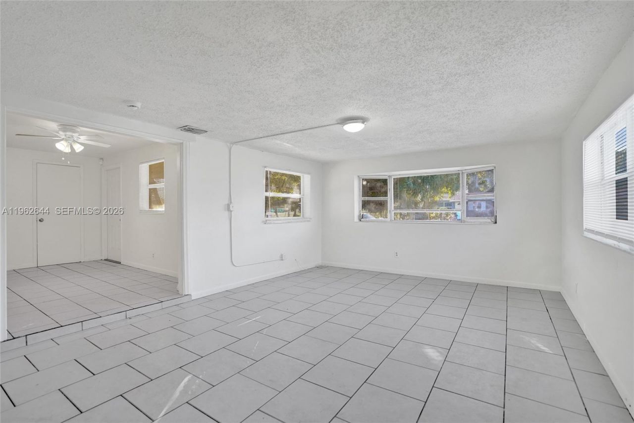 307 NW 11th Ave , Delray Beach, FL 33444 Photo