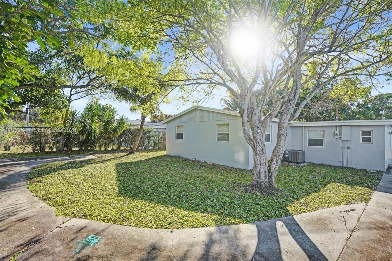 307 NW 11th Ave , Delray Beach, FL 33444 Photo
