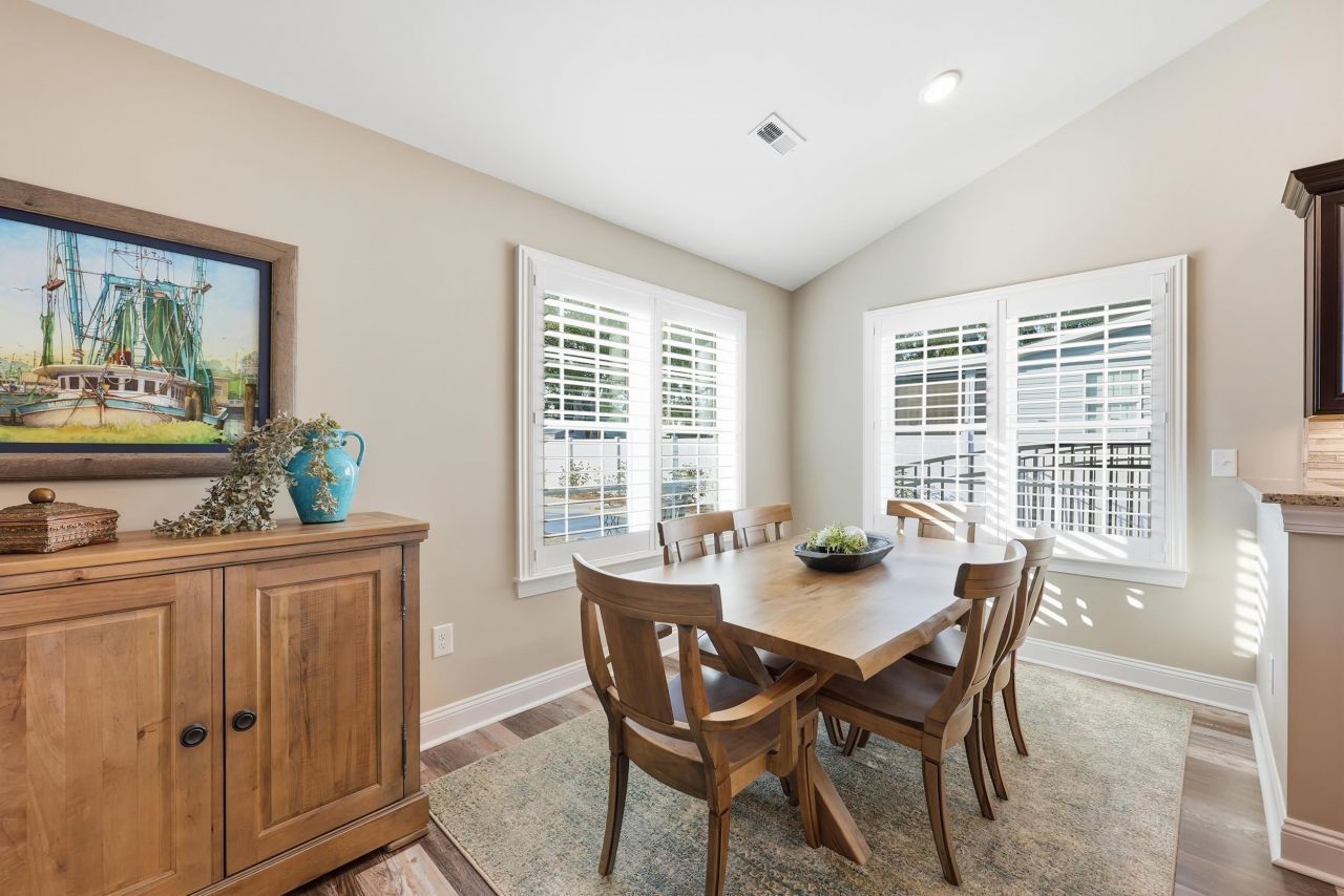 4576 Sandy Ln. Photo 15