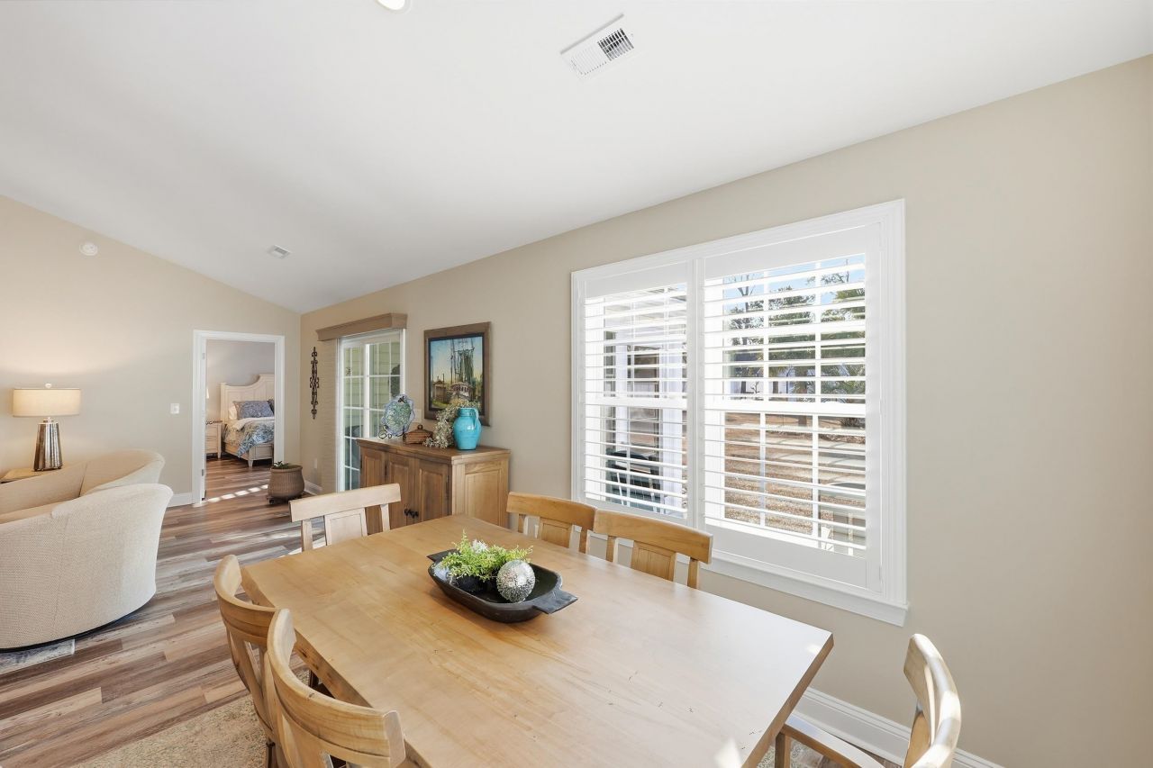 4576 Sandy Ln. Photo 16