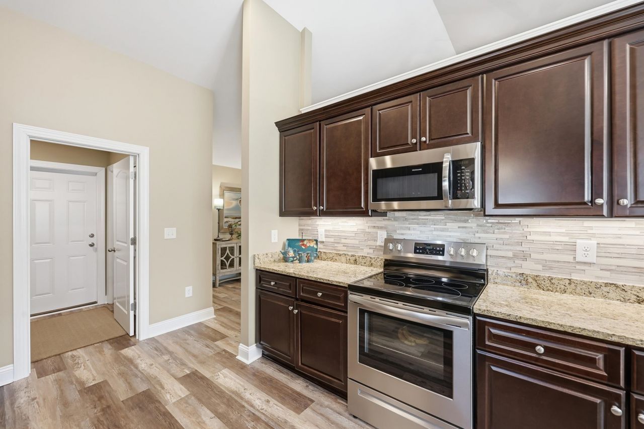 4576 Sandy Ln. Photo 26