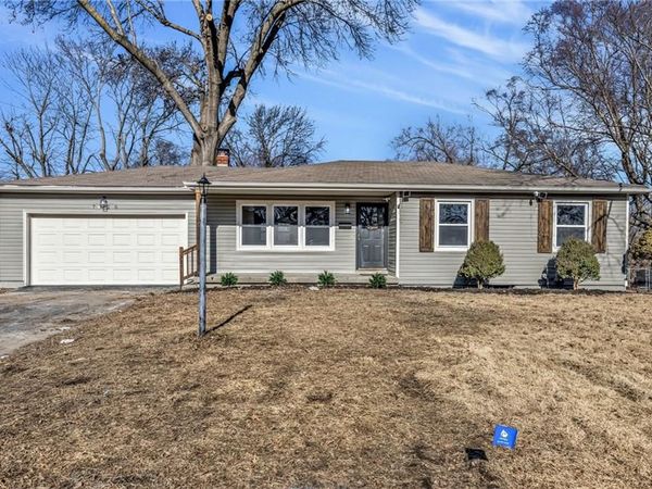 7520 Lewis Avenue, Raytown, MO 64138