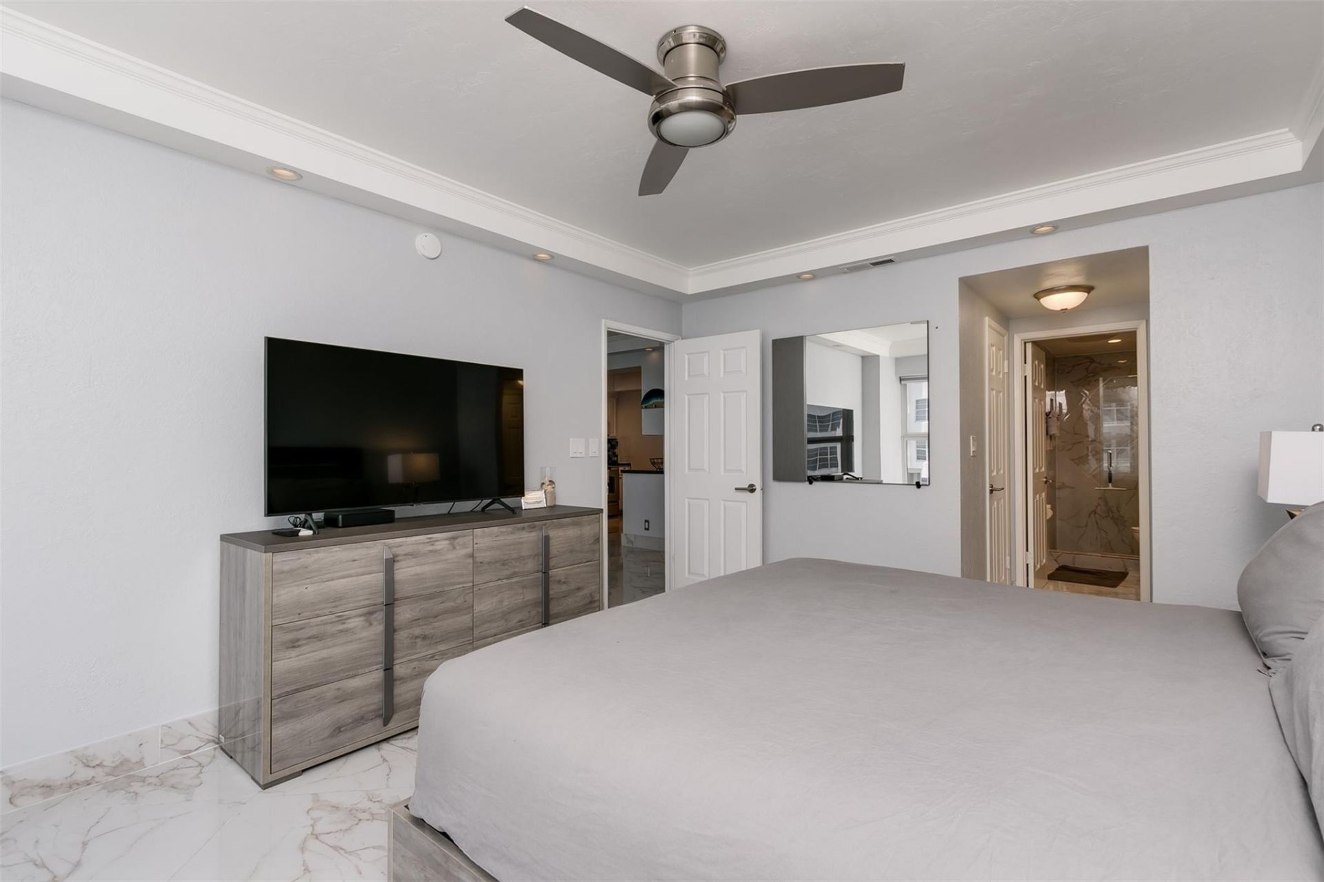 3700 Galt Ocean Drive, Unit 804, Fort Lauderdale, FL 33308 Photo