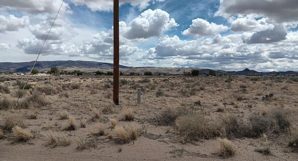 2095 10th Street, Silver Springs, NV 89429 Photo