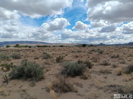 2095 10th Street, Silver Springs, NV 89429 Photo