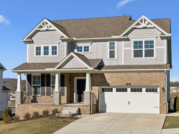 335 Van Conder Pl, Hendersonville, TN 37075