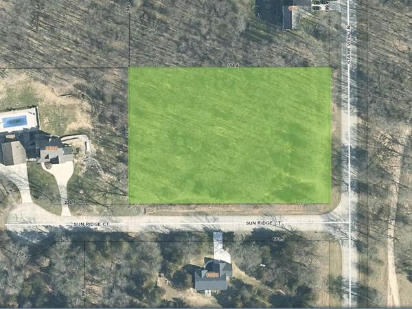 10332 Sunridge Court, Middleville, MI 49333