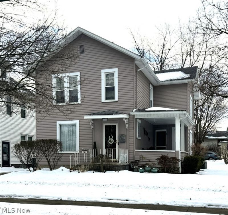 122 W Paradise Street, Orrville, OH 44667 Main Photo