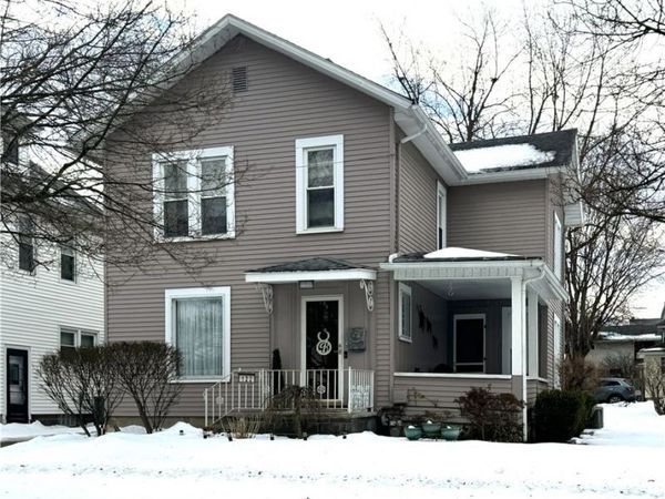 122 W Paradise Street, Orrville, OH 44667