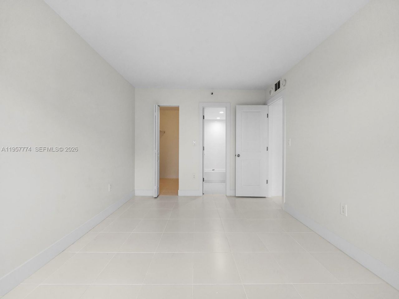 1750 NW 27th Ave , Miami, FL 33125 Photo