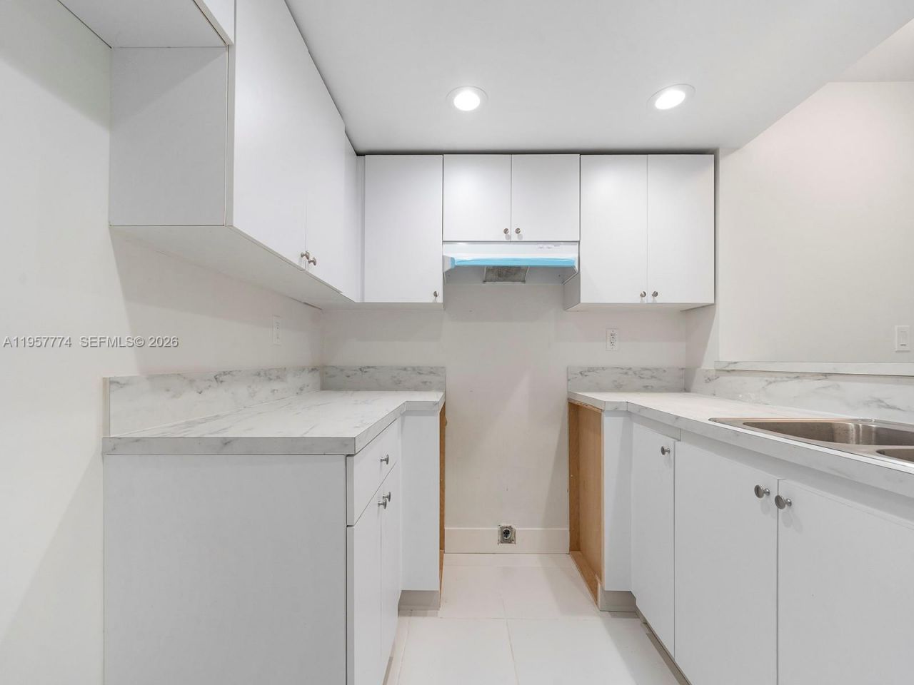 1750 NW 27th Ave , Miami, FL 33125 Photo