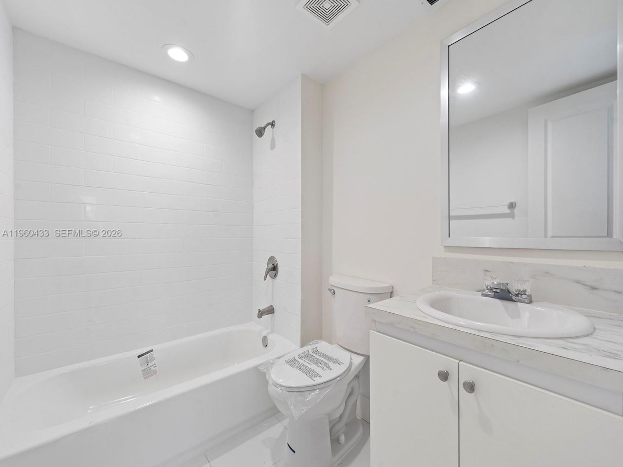 1750 NW 27th Ave , Miami, FL 33125 Photo