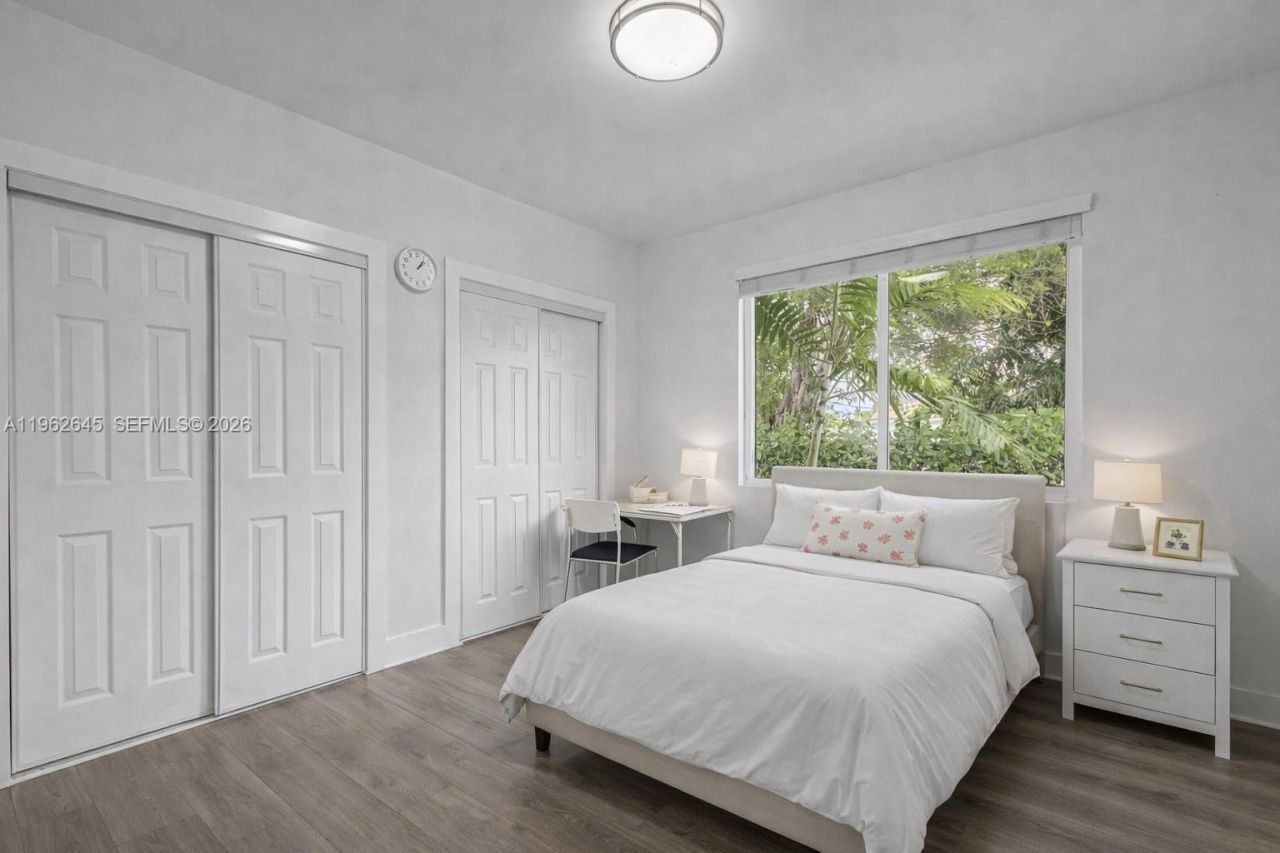 2900 SW 4th St , Miami, FL 33135 Photo