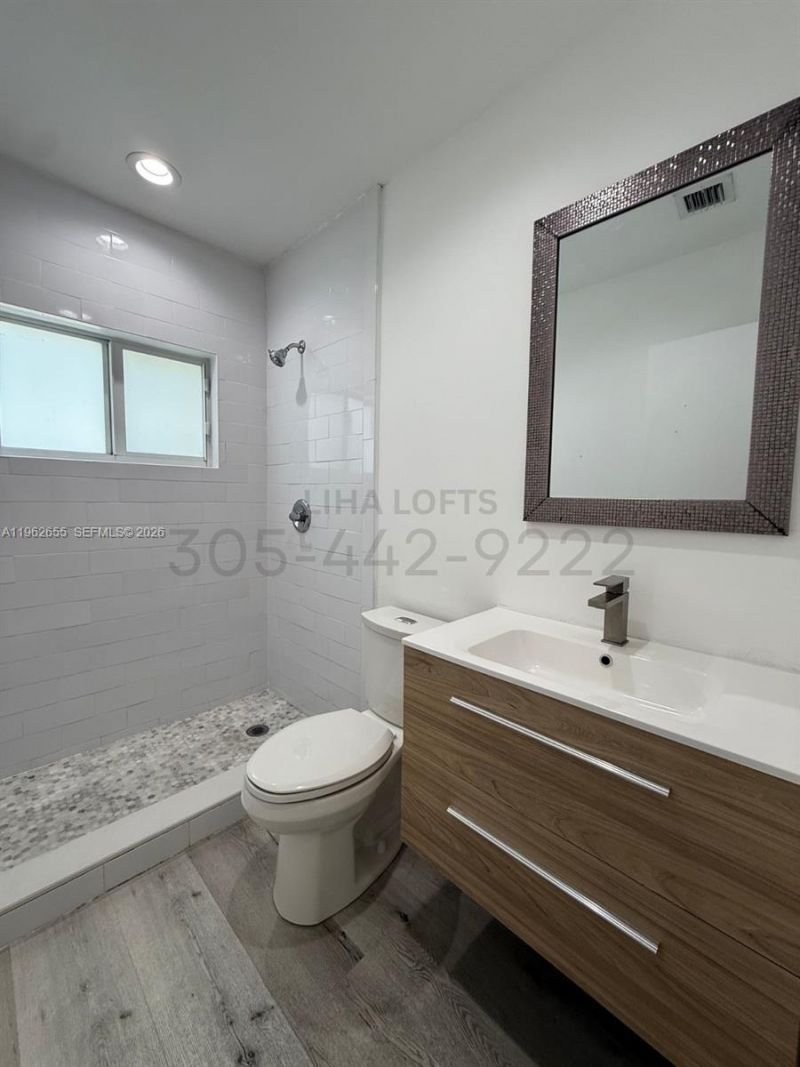 1650 SW 3rd St, Unit A, Miami, FL 33135 Photo