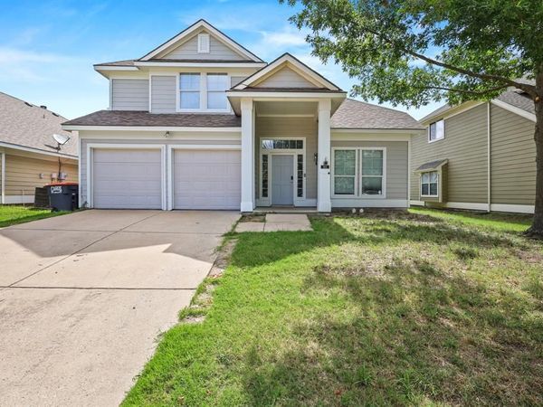305 Creekside Drive, Anna, TX 75409