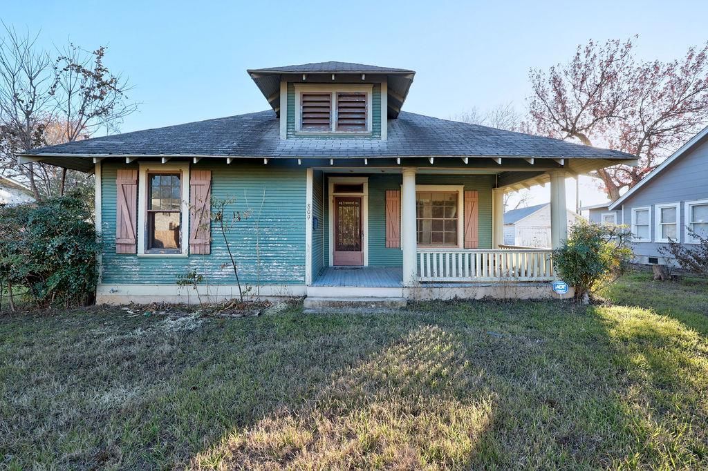 809 E 45th 1/2 St, Austin, TX 78751 Main Photo