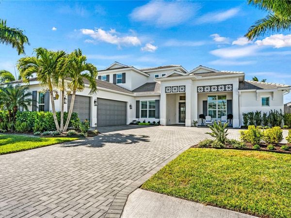 8281 REDONDA LOOP, BRADENTON, FL 34202