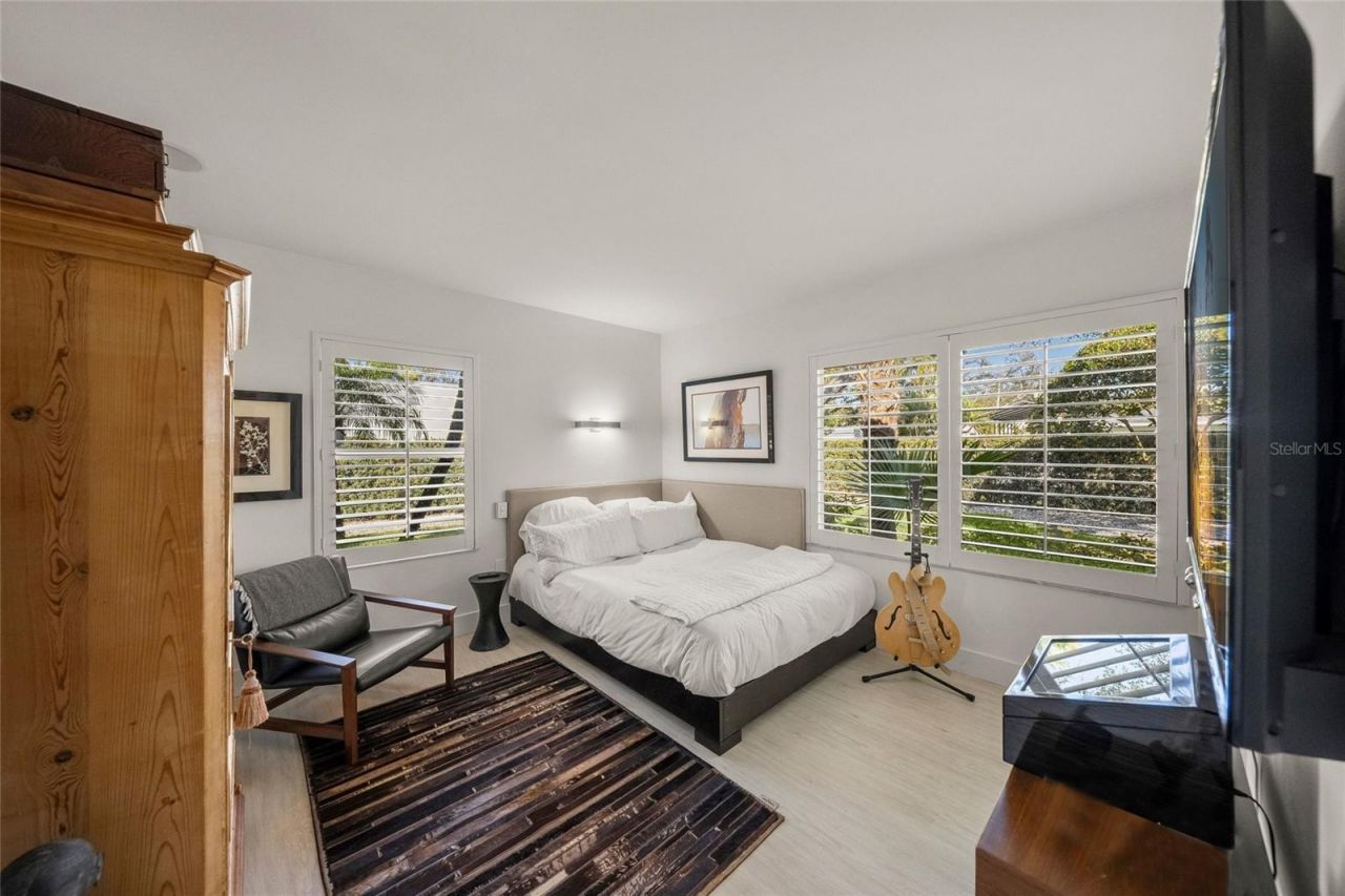 1780 Spring Creek Drive, Sarasota, FL 34239 Photo