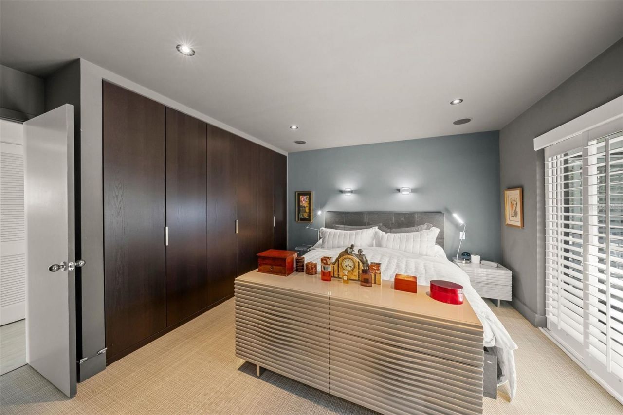 1780 Spring Creek Drive, Sarasota, FL 34239 Photo