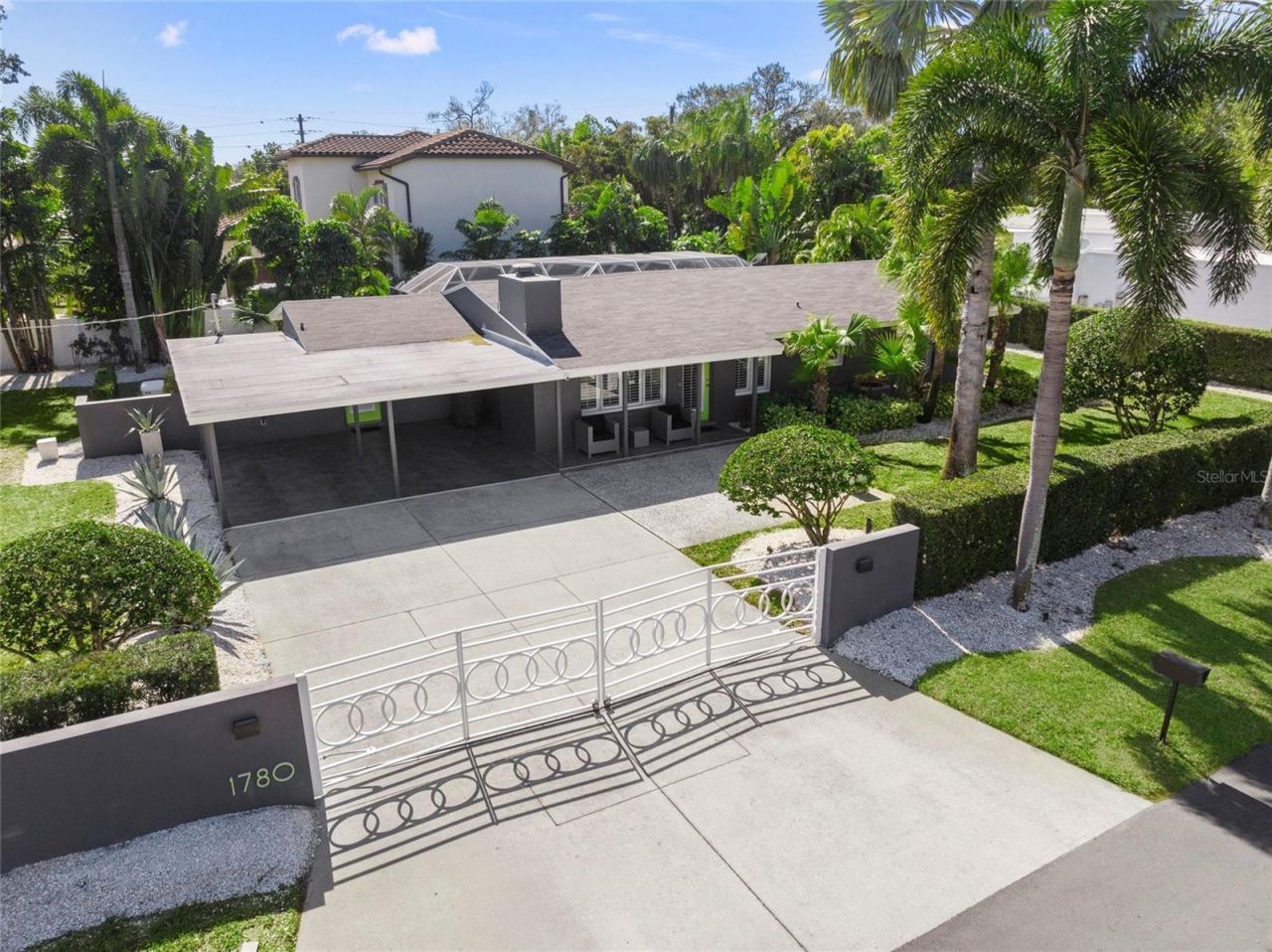 1780 Spring Creek Drive, Sarasota, FL 34239 Photo