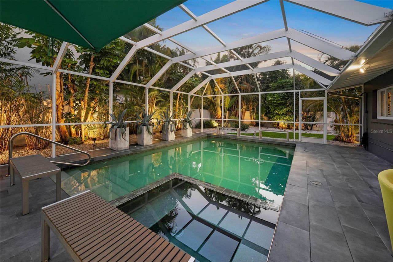 1780 Spring Creek Drive, Sarasota, FL 34239 Photo