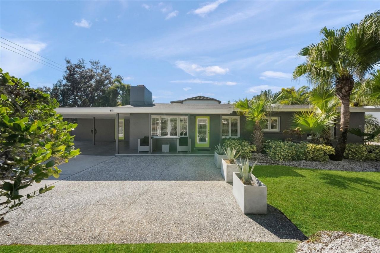 1780 Spring Creek Drive, Sarasota, FL 34239 Photo