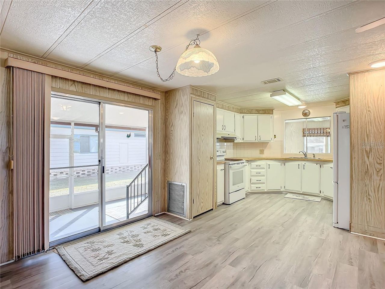 807 Swallow Lane, Osteen, FL 32764 Photo