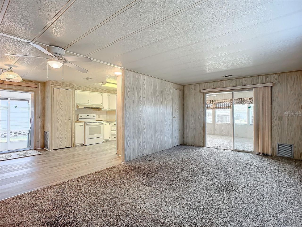 807 Swallow Lane, Osteen, FL 32764 Photo