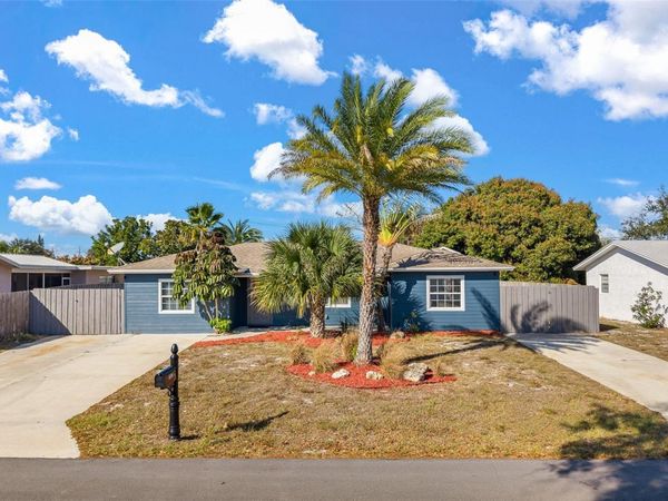1567 NE 21ST TERRACE, JENSEN BEACH, FL 34957