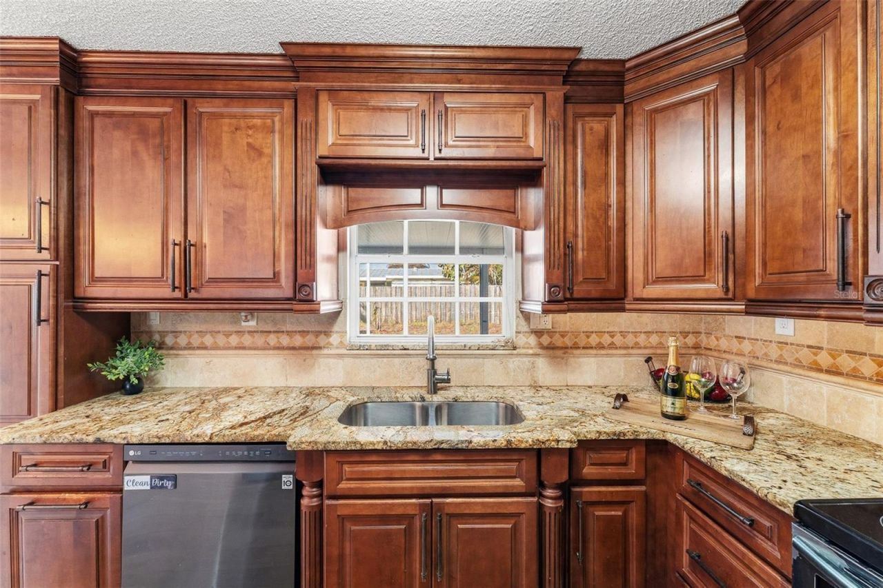 1567 NE 21st Terrace, Jensen Beach, FL 34957 Photo