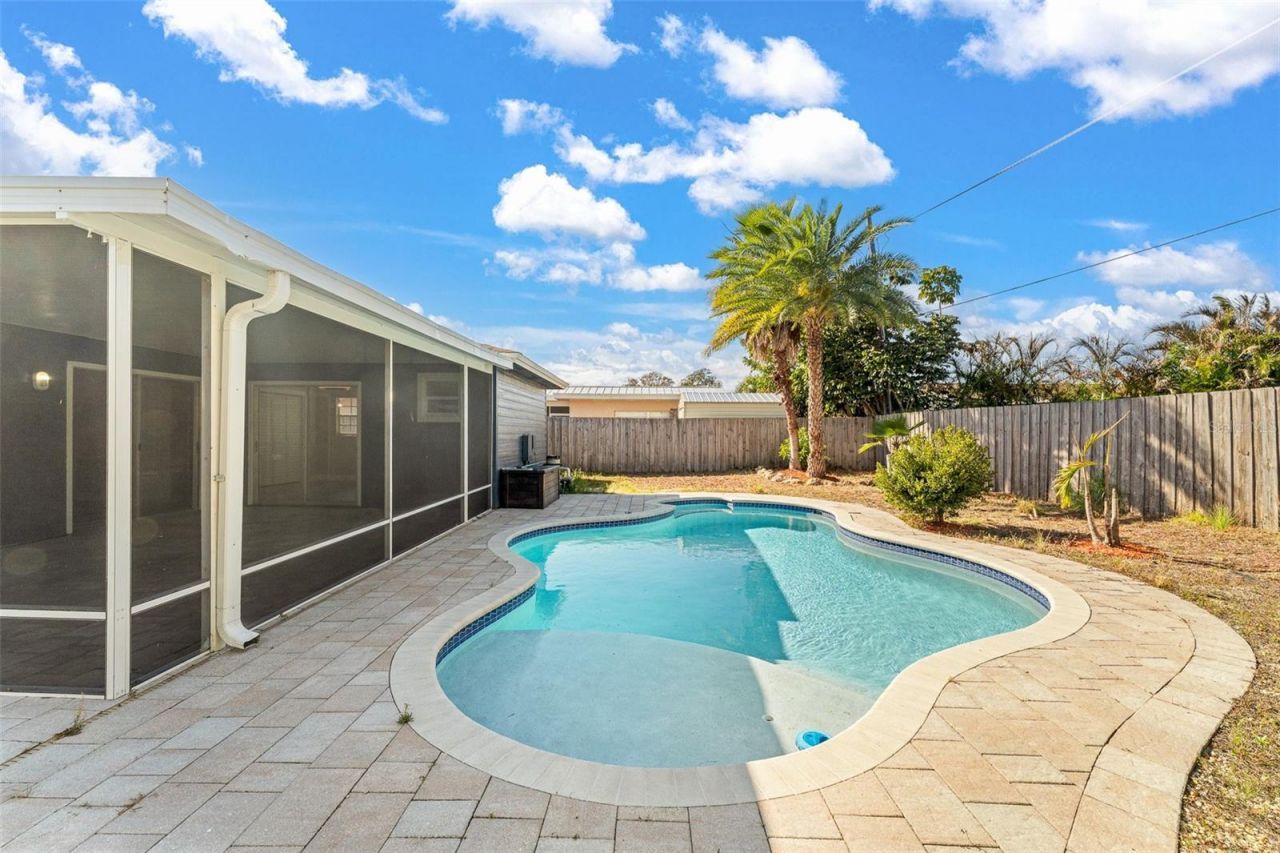 1567 NE 21st Terrace, Jensen Beach, FL 34957 Photo