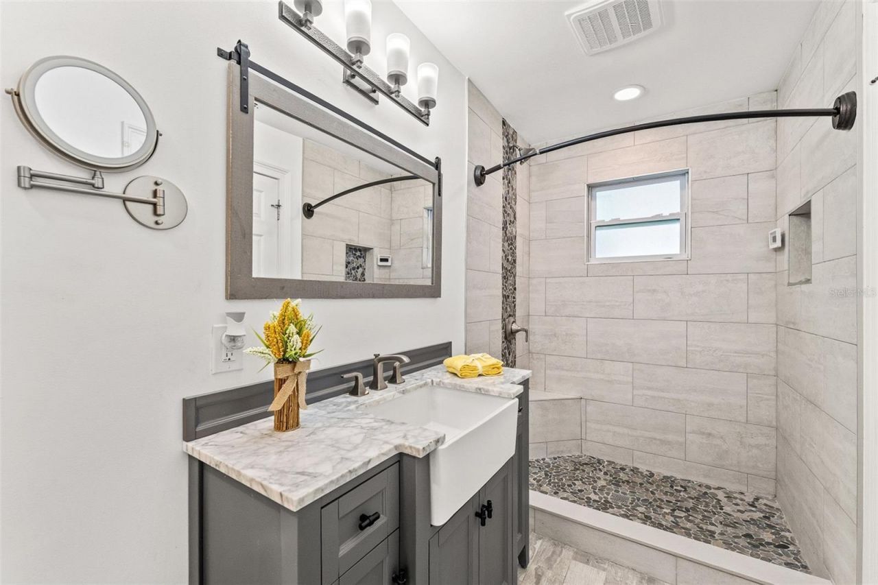 1567 NE 21st Terrace, Jensen Beach, FL 34957 Photo