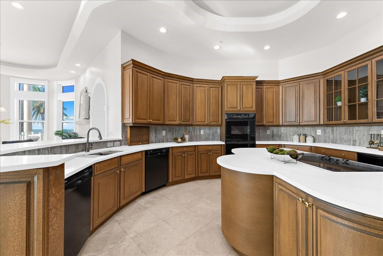 960 Gulf Boulevard, Belleair Beach, FL 33786 Photo