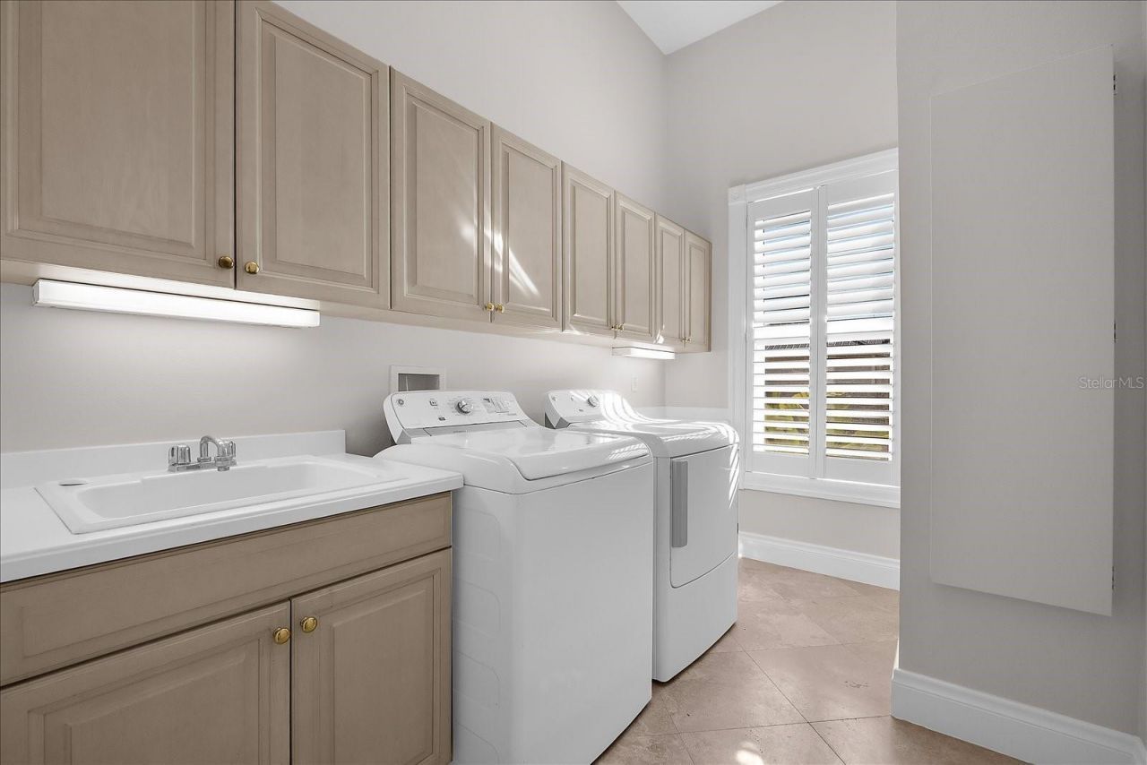 960 Gulf Boulevard, Belleair Beach, FL 33786 Photo