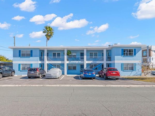 11025 2ND STREET E, Unit 8, TREASURE ISLAND, FL 33706