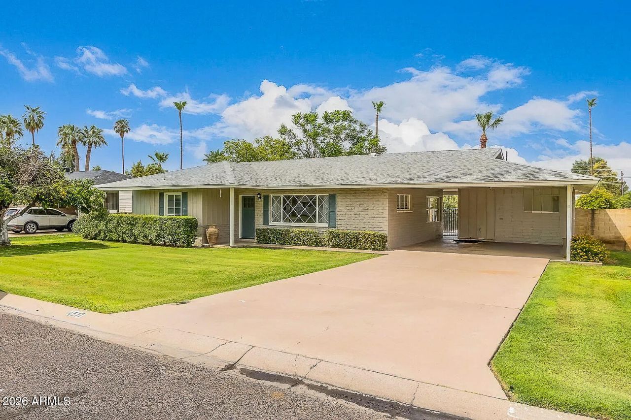 4577 E Calle Ventura, Phoenix, AZ 85018 Main Photo
