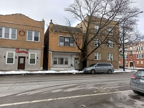 2654 N LARAMIE Avenue, Chicago, IL 60639
