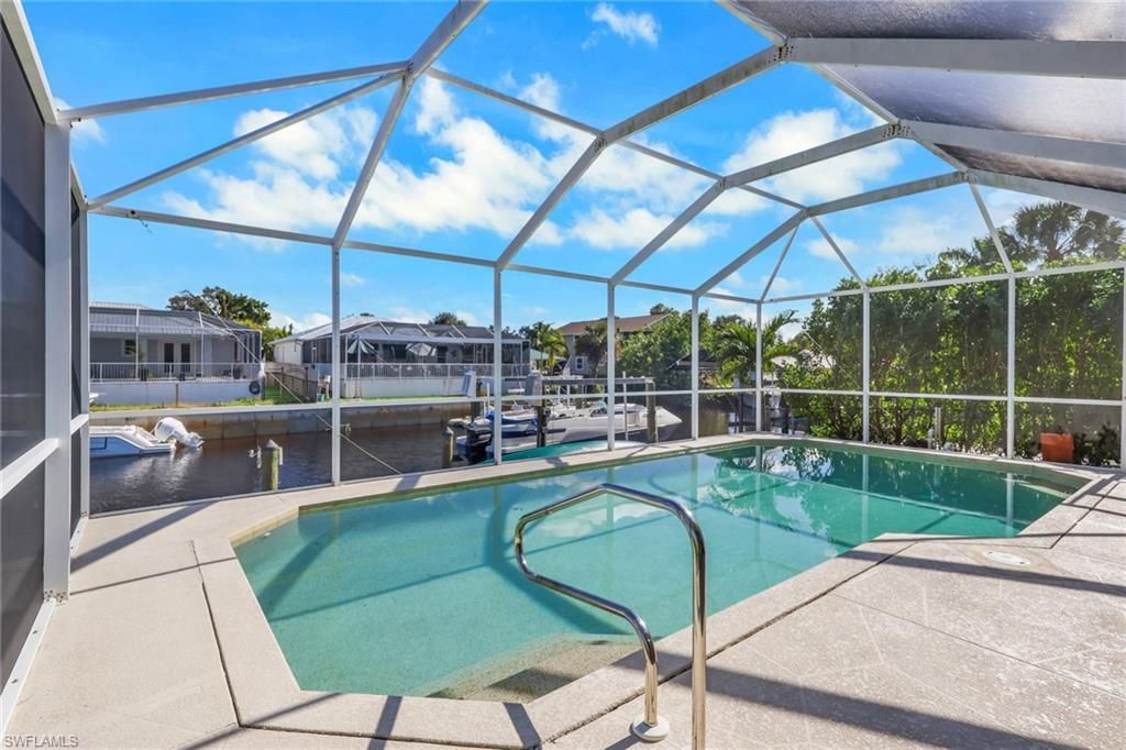 2082 E Tobago Cir, Fort Myers, FL 33905 Photo