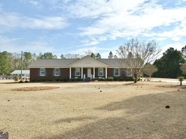 101 4th Street, Rhine, GA 31077