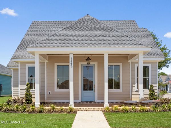12237 Artisan Green Boulevard, Gulfport, MS 39503